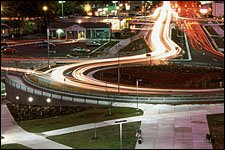 Photo of WMU roundabout on West Michigan Avenue.