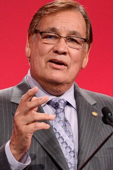 Photo of Billy Mills.
