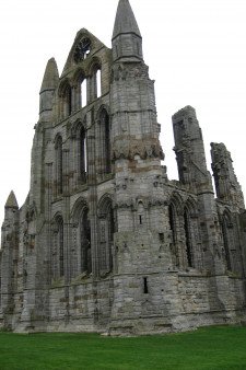 Image of the ruins of Whitby Abbey