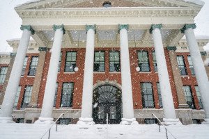 Snow falls at Heritage Hall.