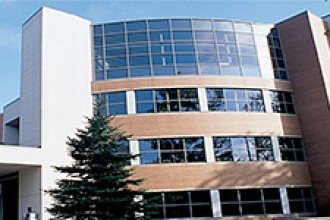 Photo of WMU School of Medicine Clinics building.