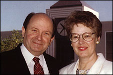 Photo of Diether and Carol Haenicke.